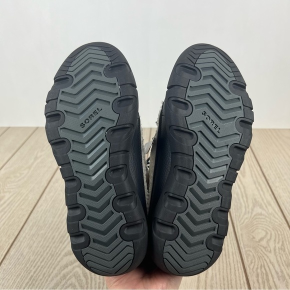 Sorel Explorer II Joan Cozy Leather Faux Shearling Boots 6.5 Black/Sea Salt $165 - Picture 9 of 10